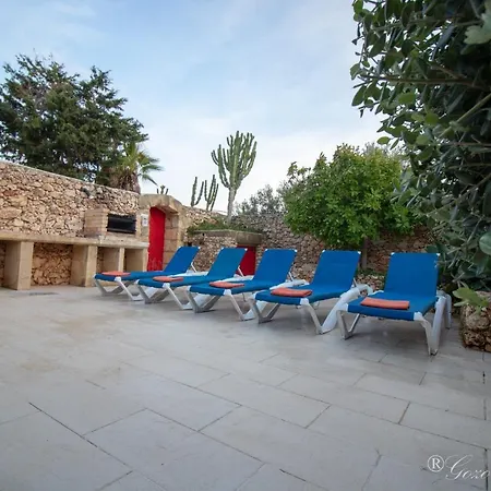 Ta' Guza Holiday home *